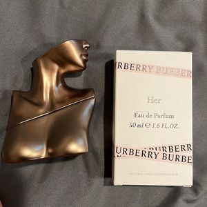 Burberry her perfume